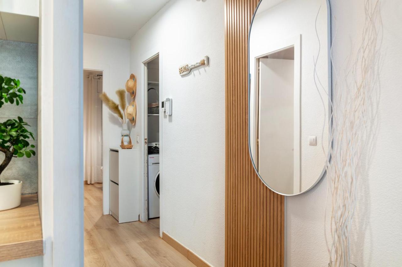 אמפוריבראבה Apartamento Con Terraza Y Vistas Al Canal By Insidehome מראה חיצוני תמונה