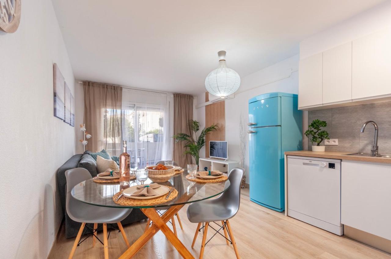 אמפוריבראבה Apartamento Con Terraza Y Vistas Al Canal By Insidehome מראה חיצוני תמונה