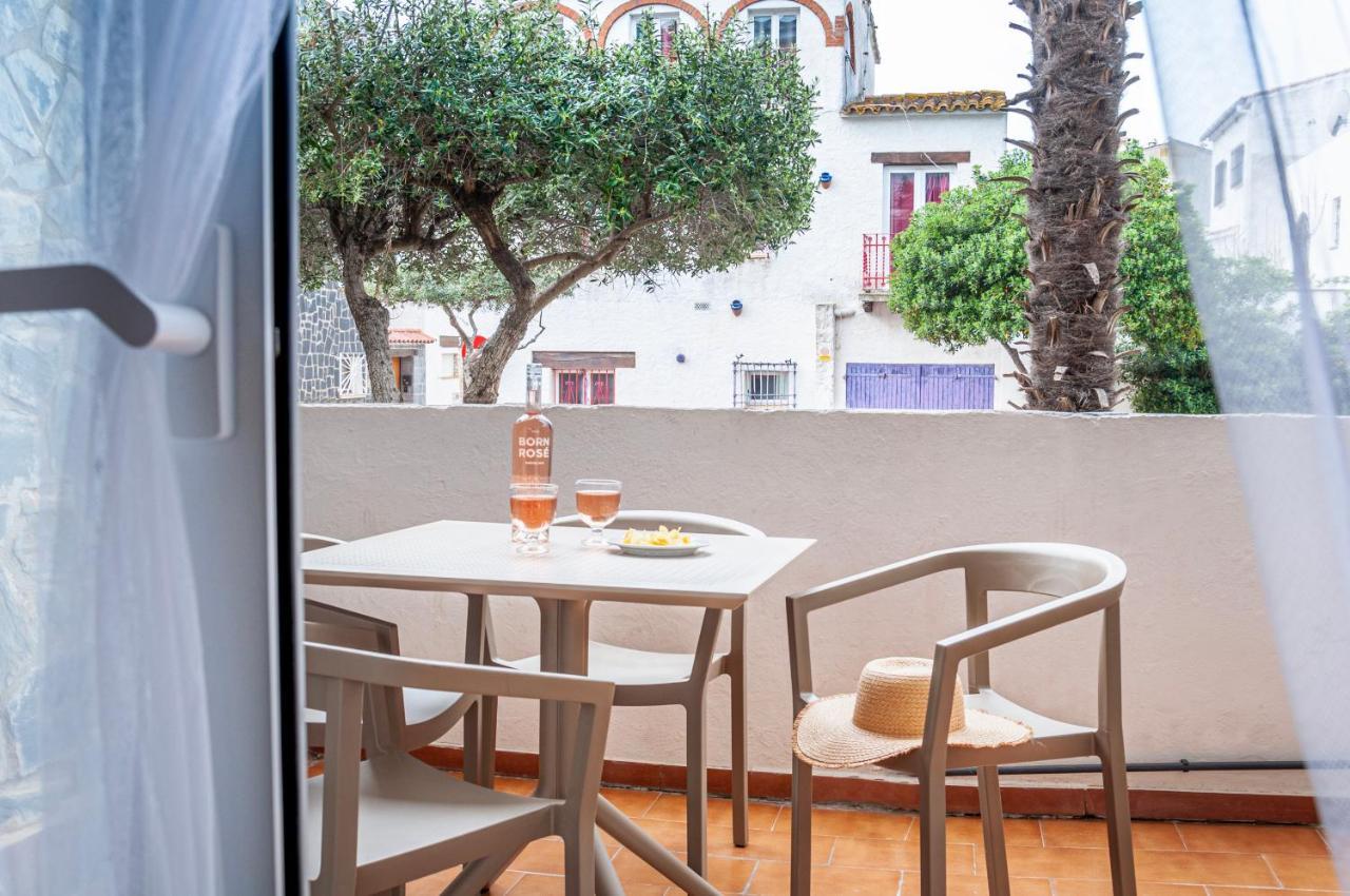 אמפוריבראבה Apartamento Con Terraza Y Vistas Al Canal By Insidehome מראה חיצוני תמונה
